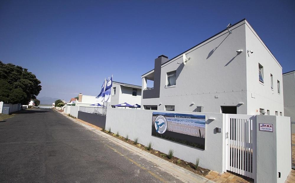 Kleinmond Lodge Exterior photo